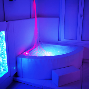 Illuminated Corner Curve Ball Pool
