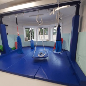 Safe Free-Standing Beam Frame